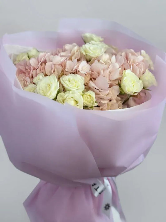 BLUSH HARMONY BOUQUET