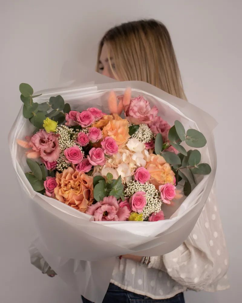 Luxurious Bouquet with Pink Roses, Peach Blooms, and White Hydrangeas