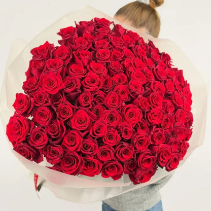 LUXURIOUS BOUQUET OF 101 RED ROSES